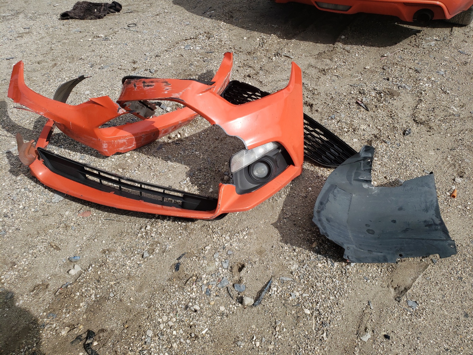 1FA6P8AMXF5330946 2015 Ford Mustang