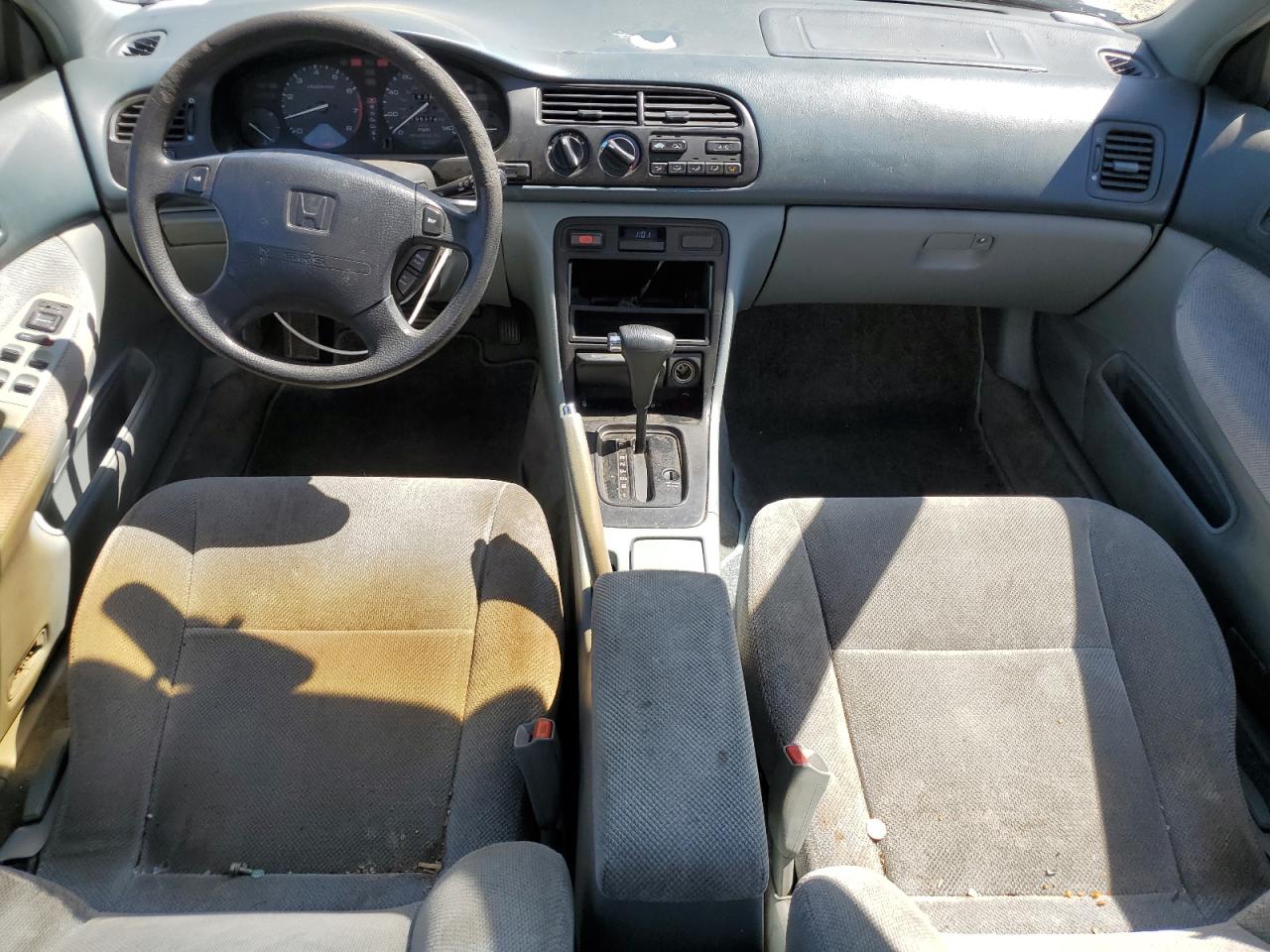 1995 Honda Accord Ex VIN: 1HGCD5652SA026955 Lot: 63340254