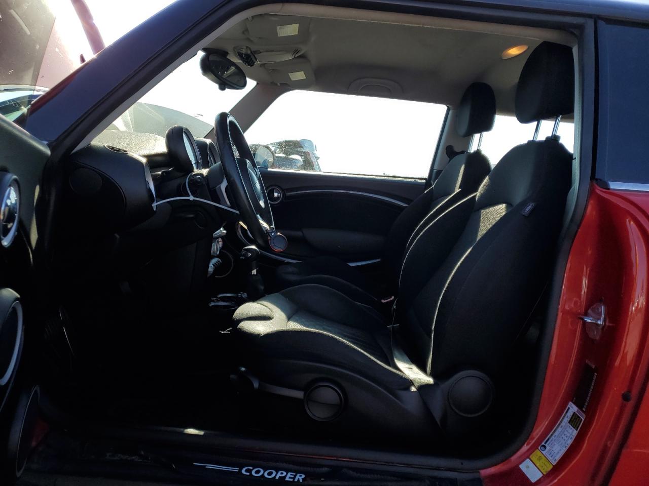 2008 Mini Cooper S VIN: WMWMF73518TV32932 Lot: 64855884