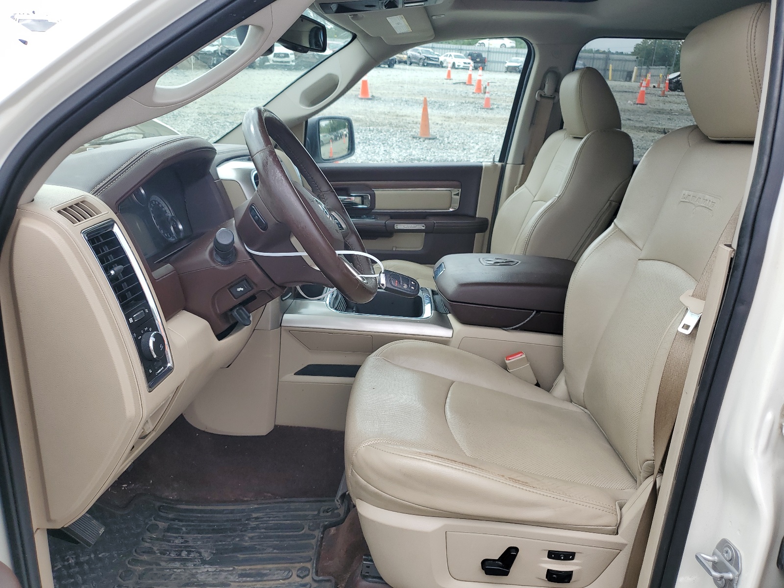 1C6RR6NT0HS799028 2017 Ram 1500 Laramie