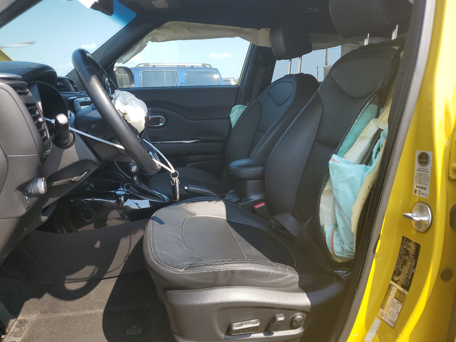 KNDJX3A57F7196529 2015 Kia Soul !