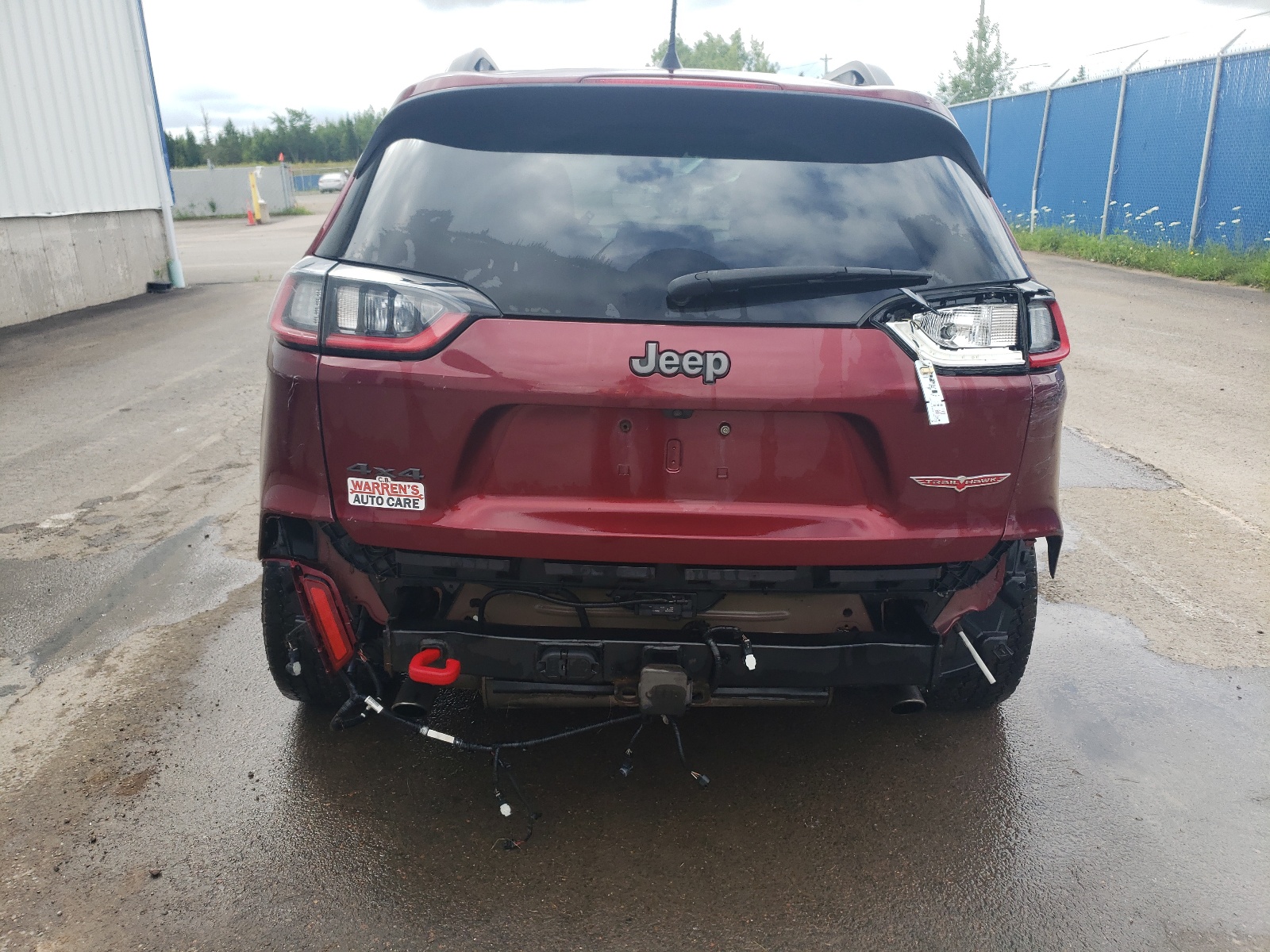 1C4PJMBN3KD100827 2019 Jeep Cherokee Trailhawk