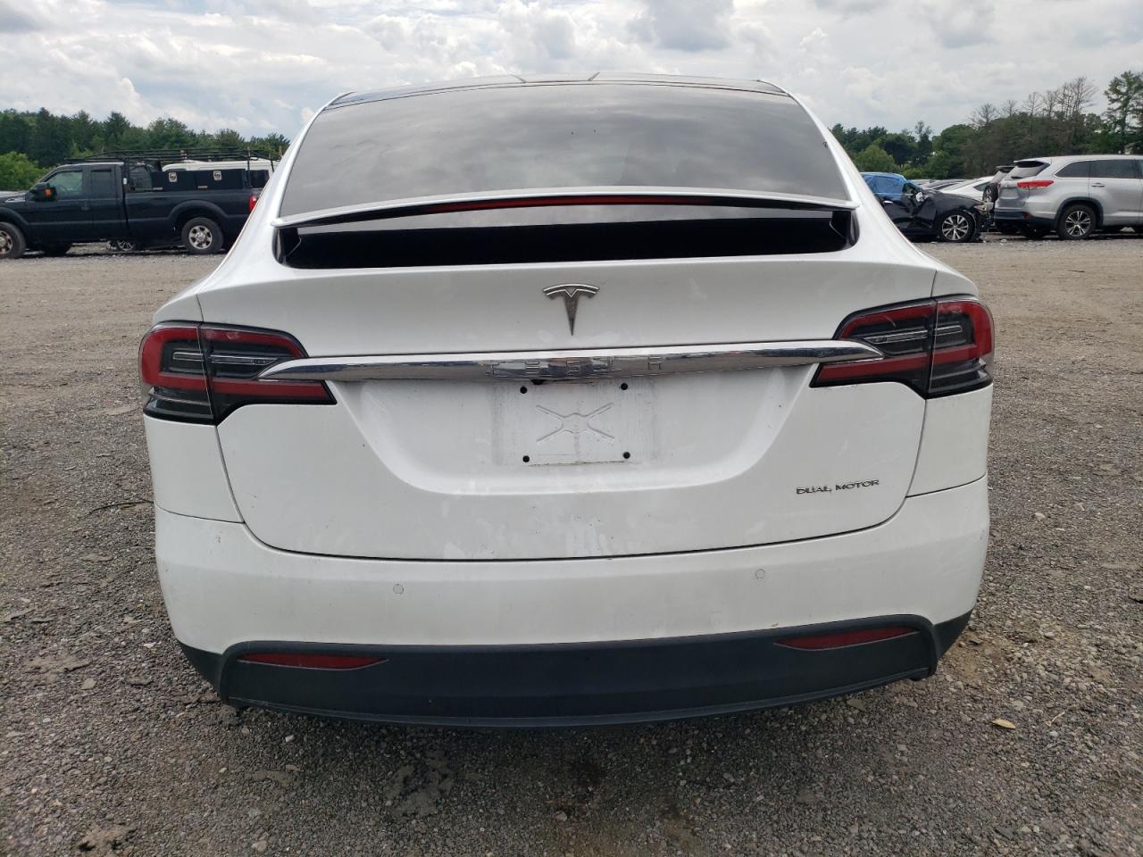 2019 Tesla Model X VIN: 5YJXCAE29KF203673 Lot: 64522814