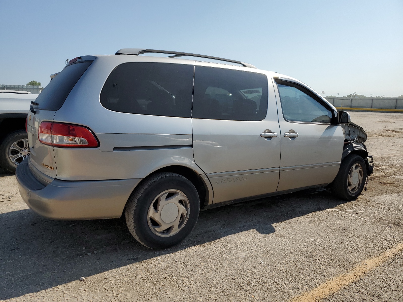 4T3ZF13C21U323190 2001 Toyota Sienna Le