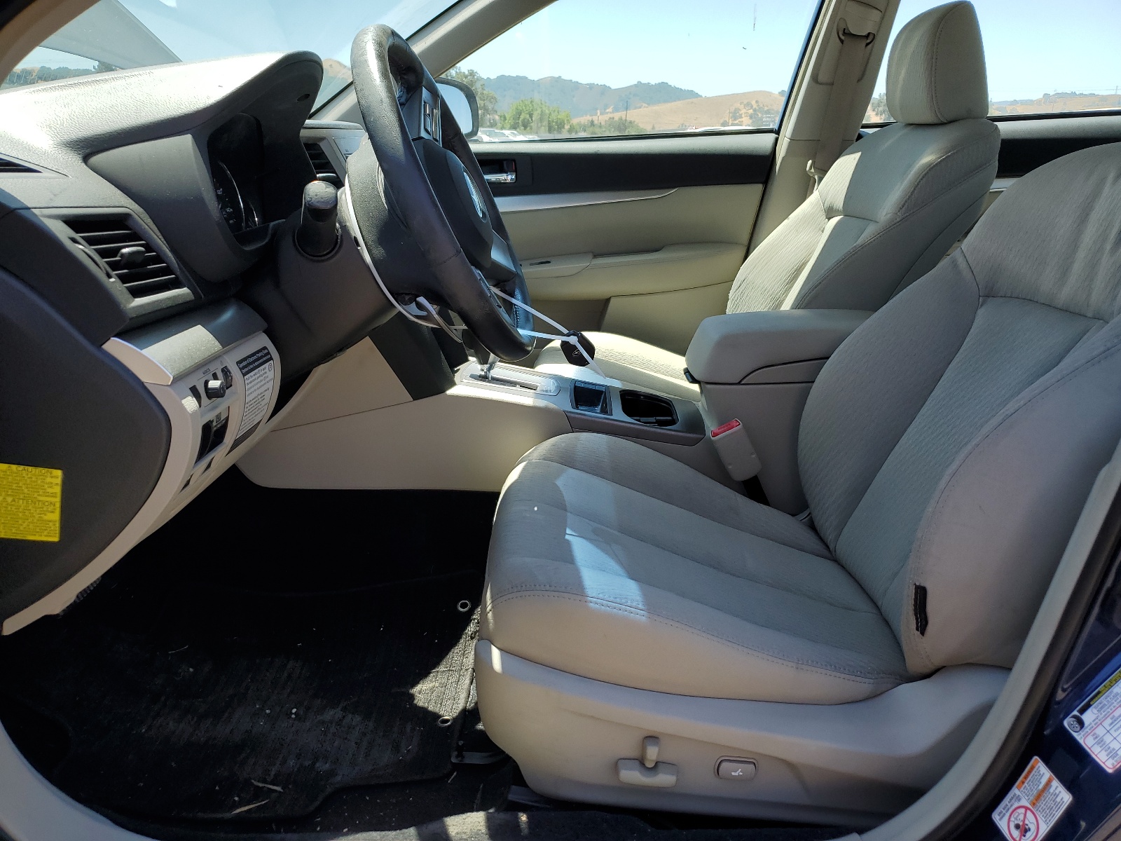 4S3BMCB65A3221559 2010 Subaru Legacy 2.5I Premium