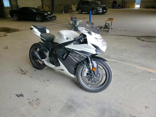 2011 Suzuki Gsx-R600 VIN: JS1GN7FA7B2101482 Lot: 64095594