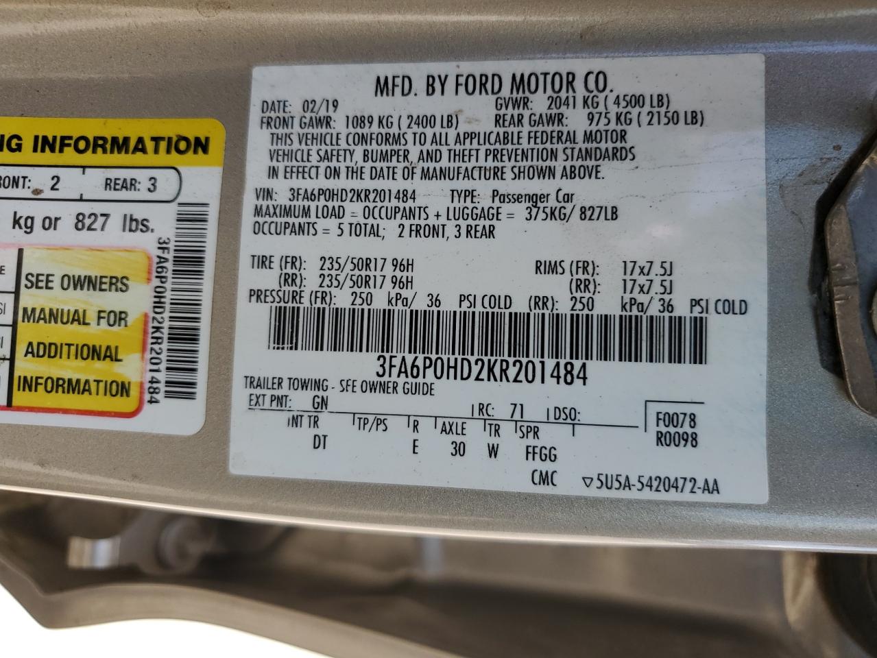 3FA6P0HD2KR201484 2019 Ford Fusion Se