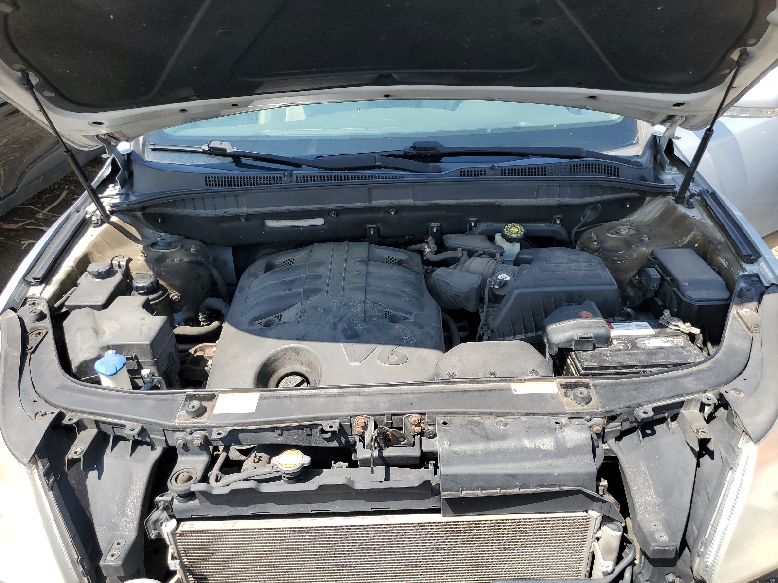 KM8NU13C38U073725 2008 Hyundai Veracruz Gls