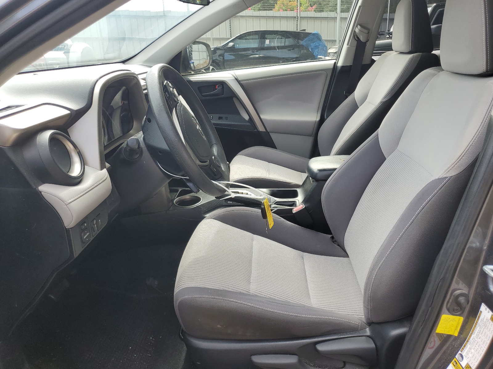 JTMWFREV8DD025597 2013 Toyota Rav4 Xle