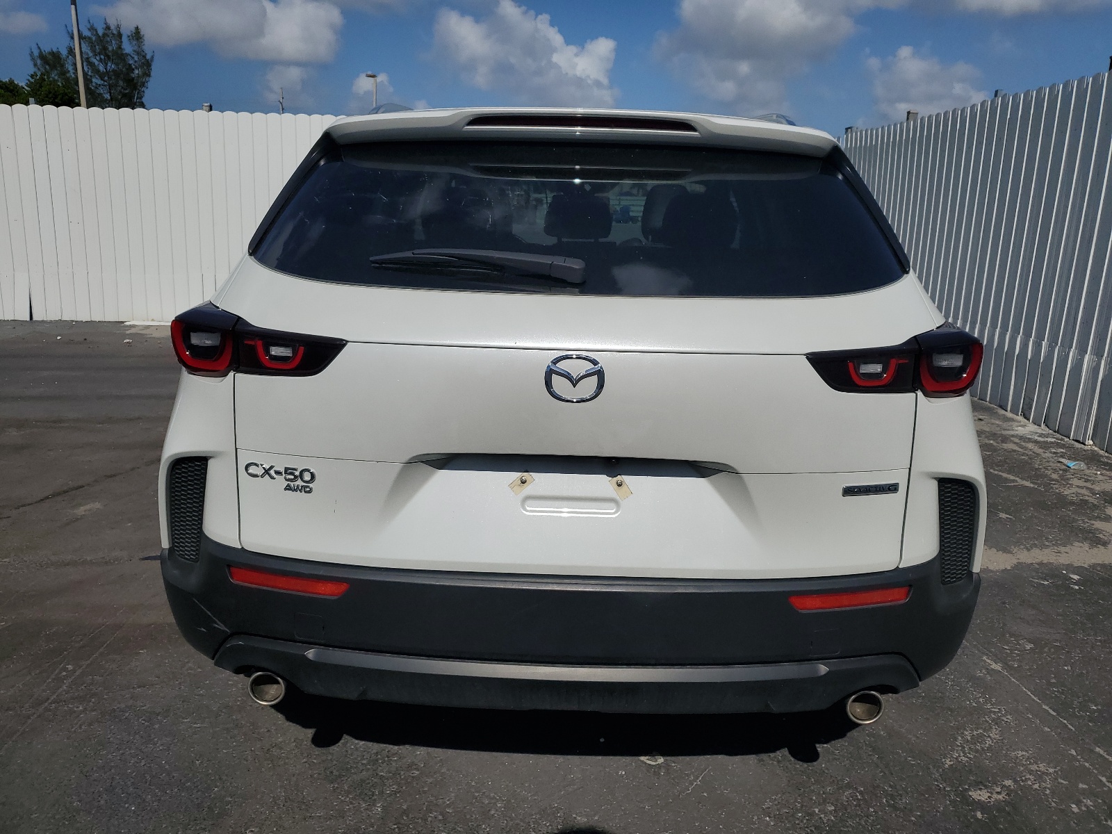 7MMVABCM3PN151876 2023 Mazda Cx-50 Preferred Plus