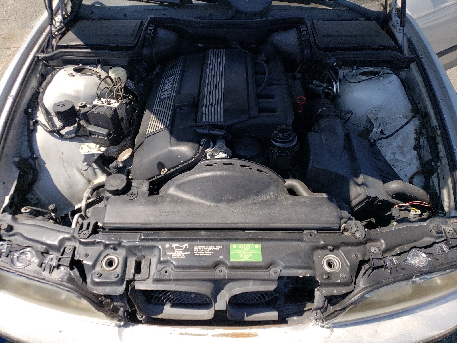 WBADM6342YGU14324 2000 BMW 528 I Automatic