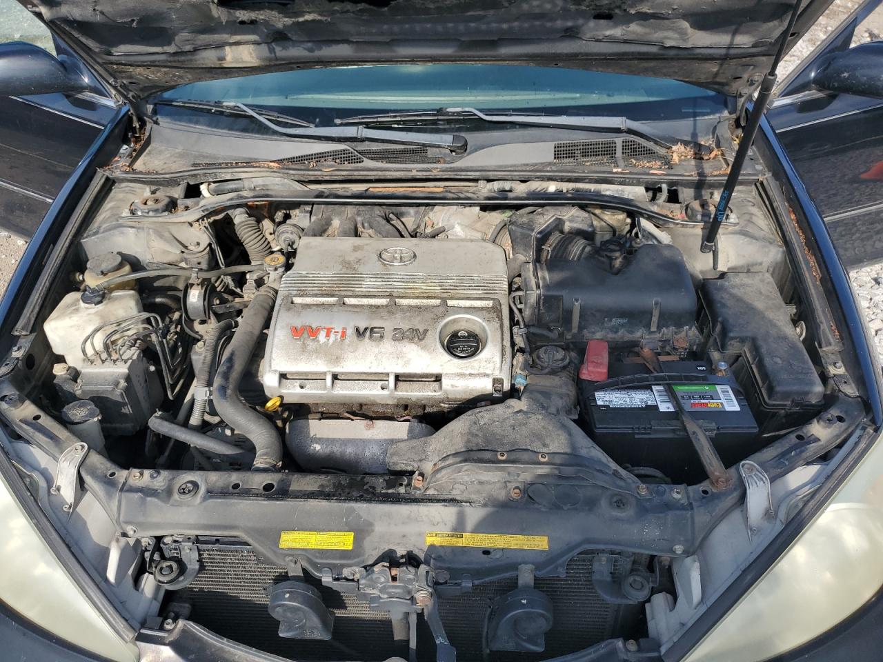 2003 Toyota Camry Le VIN: 4T1BF30K33U058476 Lot: 63023524