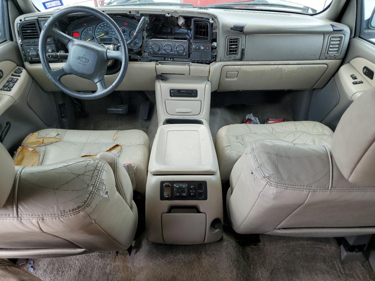 2002 Chevrolet Tahoe C1500 VIN: 1GNEC13Z52R190235 Lot: 64948364