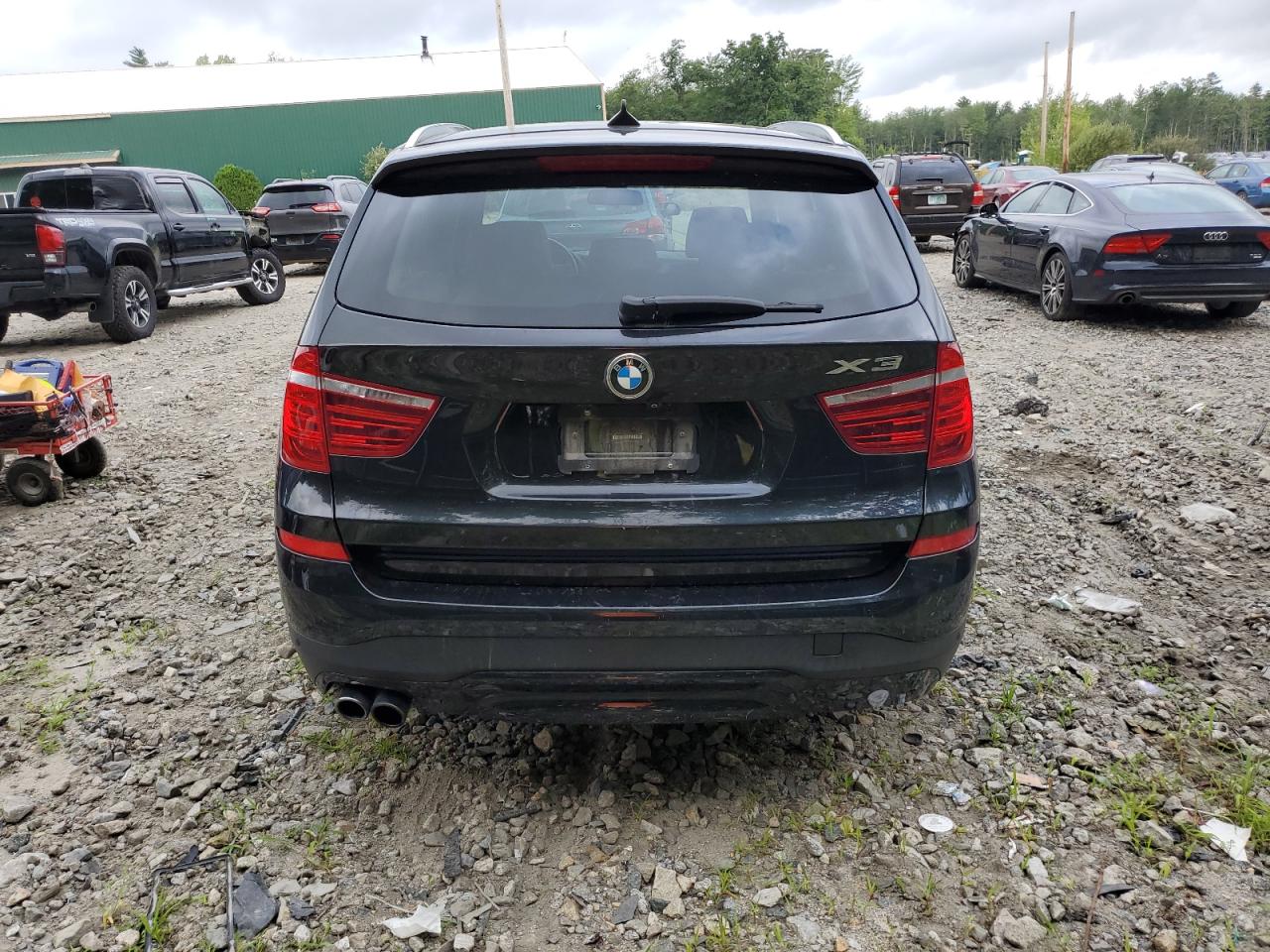 5UXWX9C33H0T18155 2017 BMW X3 xDrive28I