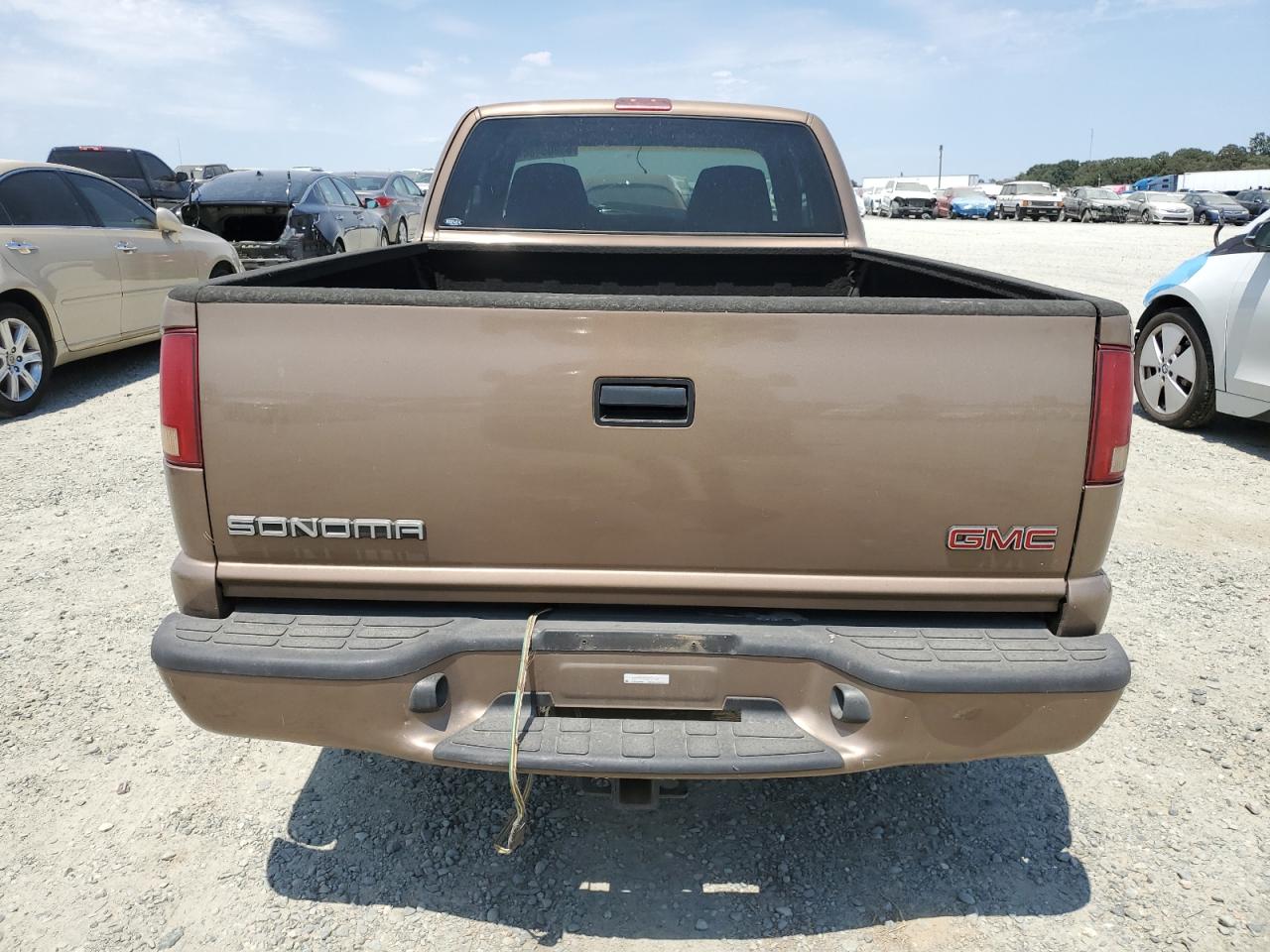 2003 GMC Sonoma VIN: 1GTCS19X038160169 Lot: 63805484