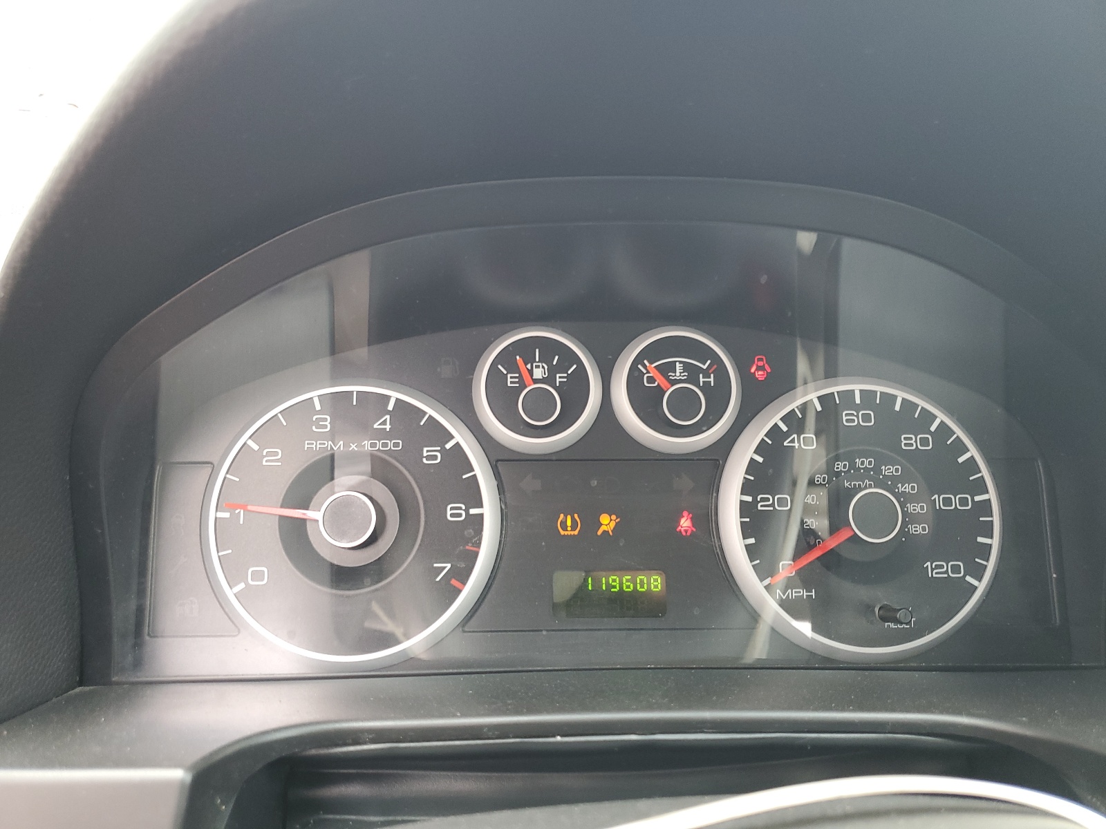 3FAHP06ZX8R192100 2008 Ford Fusion S