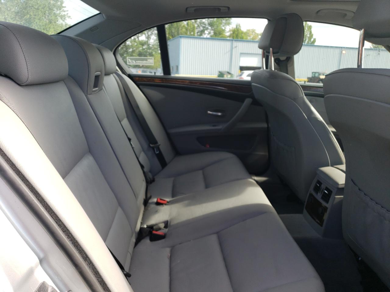 2010 BMW 528 Xi VIN: WBANV1C53AC445463 Lot: 65005034