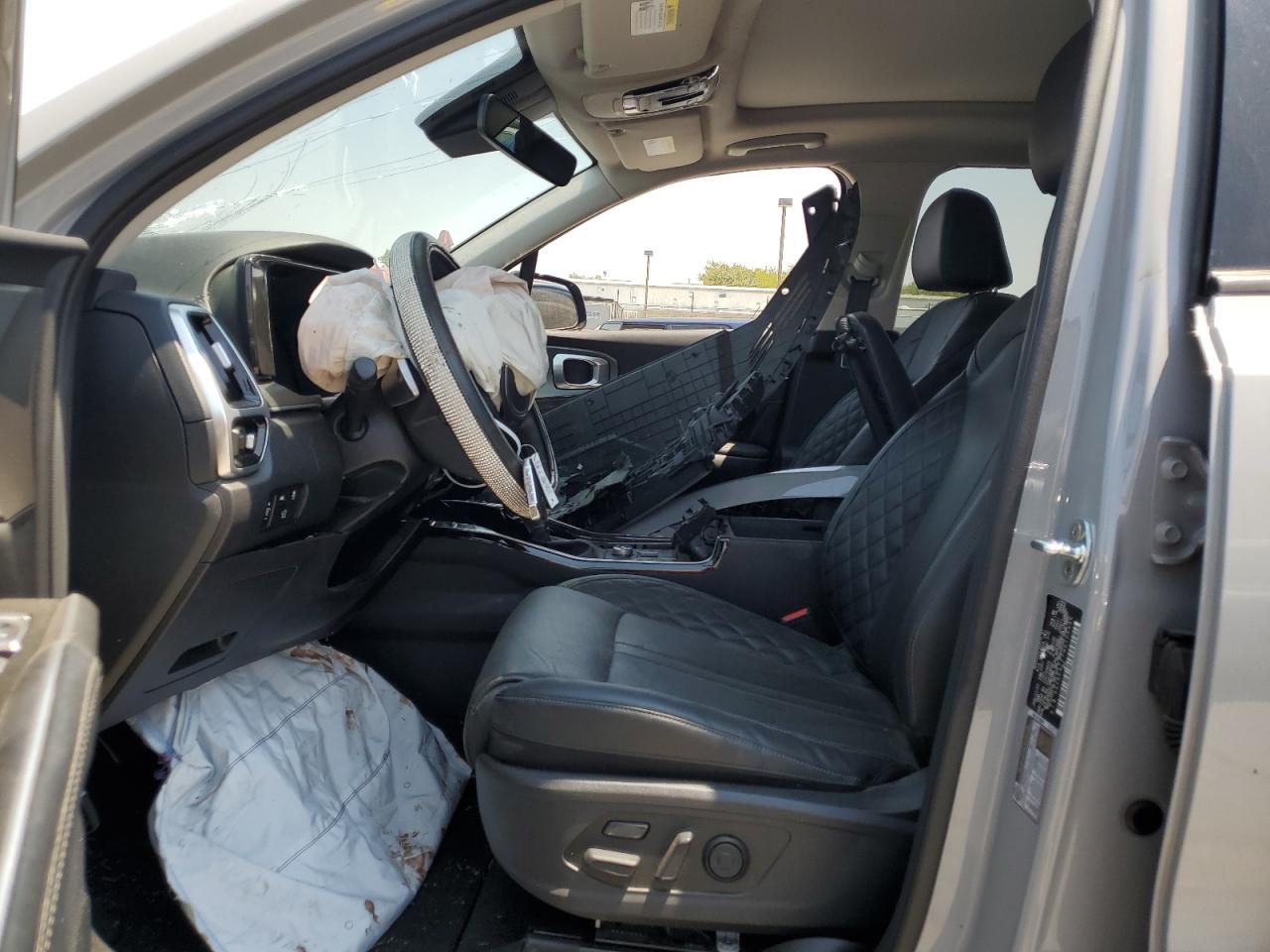 2022 Kia Sorento - Image 7