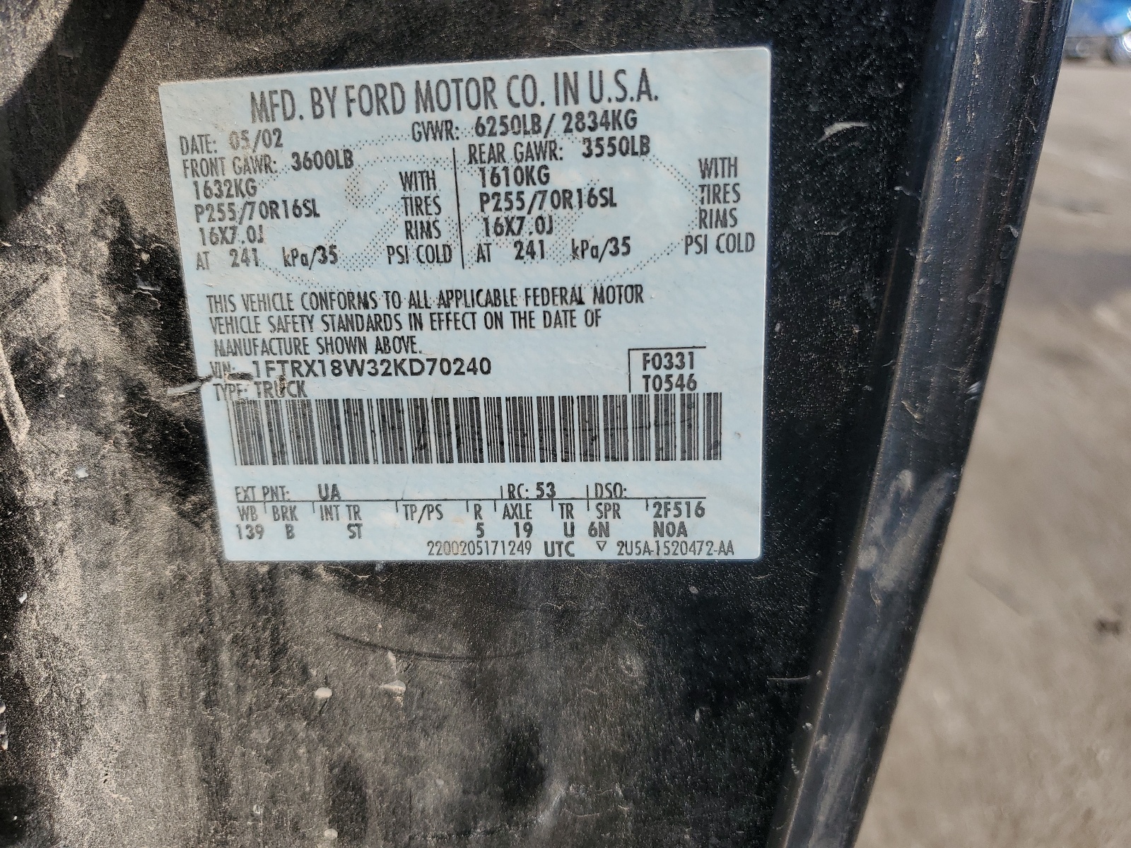 1FTRX18W32KD70240 2002 Ford F150