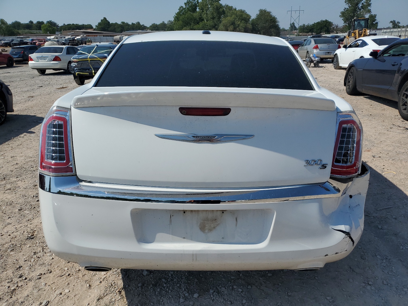 2C3CA5CG4BH561255 2011 Chrysler 300 Limited