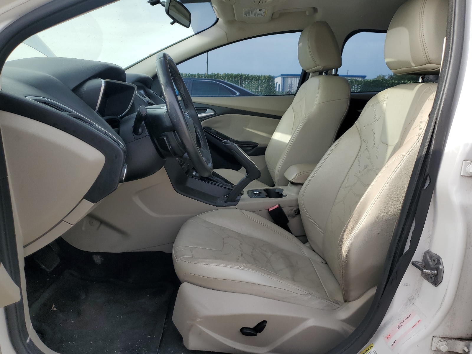 1FADP3R43DL196773 2013 Ford Focus Bev