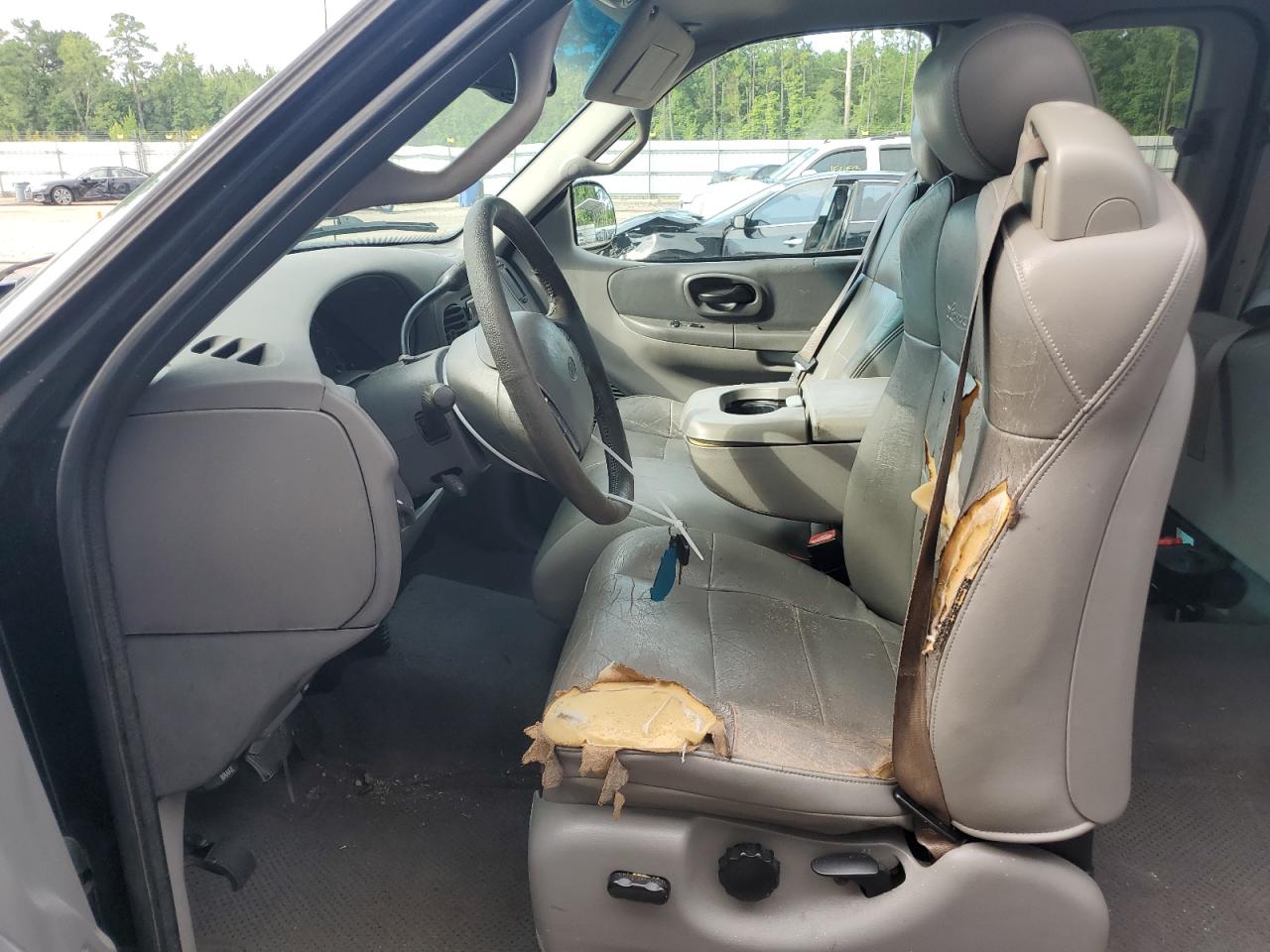 2002 Ford F150 VIN: 1FTRX17L82NA12654 Lot: 63099074