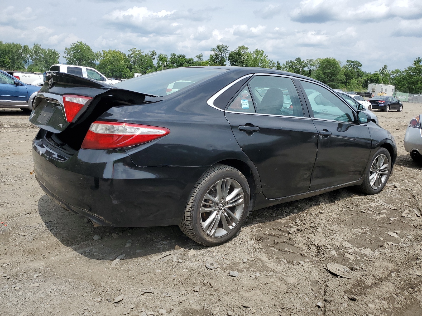 2016 Toyota Camry Le vin: 4T1BF1FK6GU122303