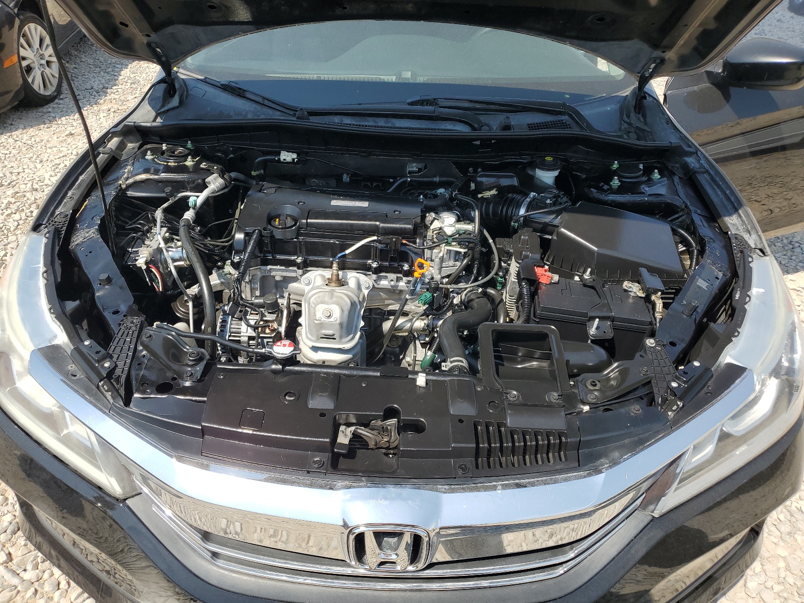 2017 Honda Accord Lx vin: 1HGCR2F31HA216379