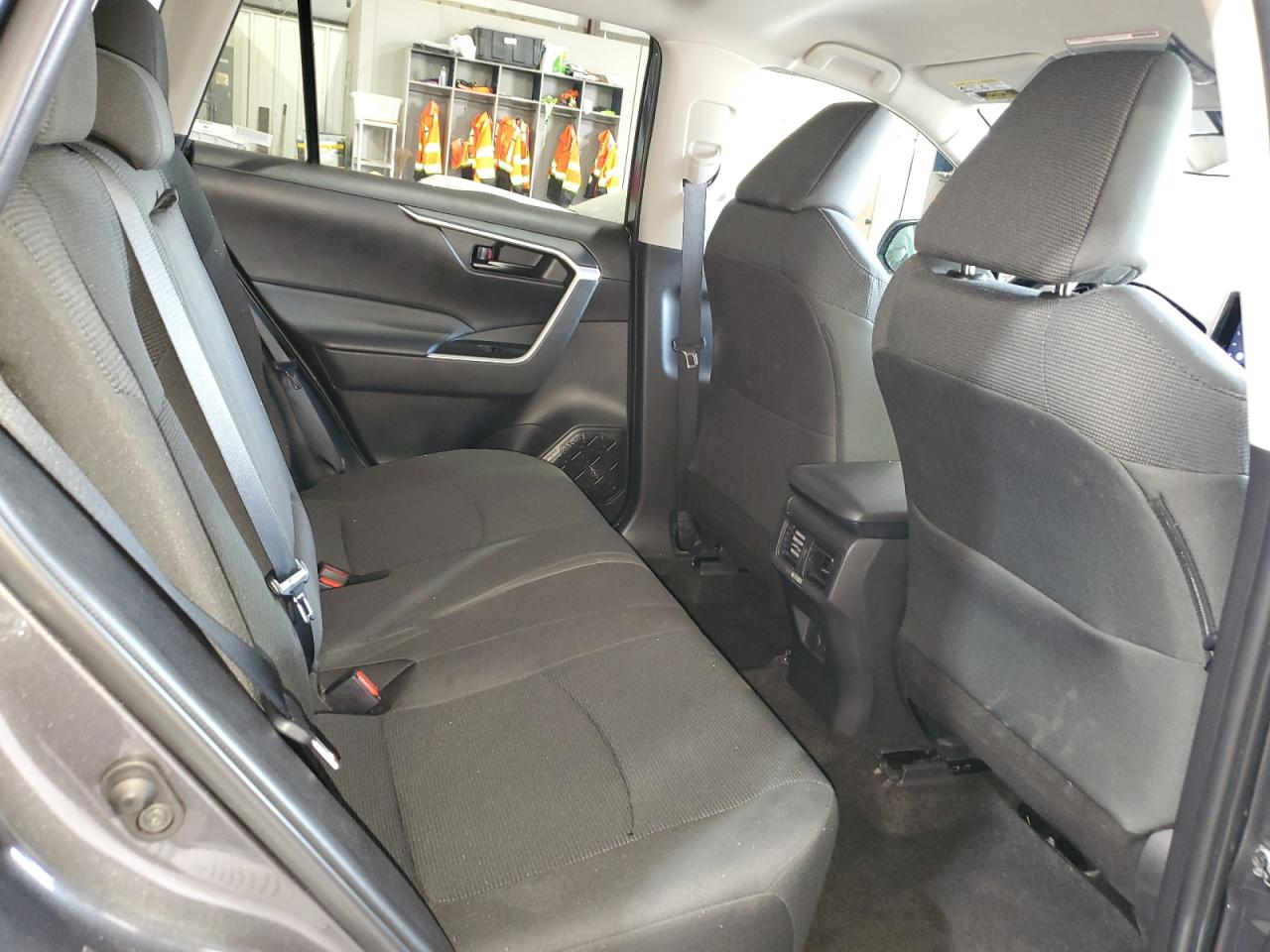 2023 Toyota Rav4 Le VIN: 2T3H1RFV7PW283123 Lot: 63938904