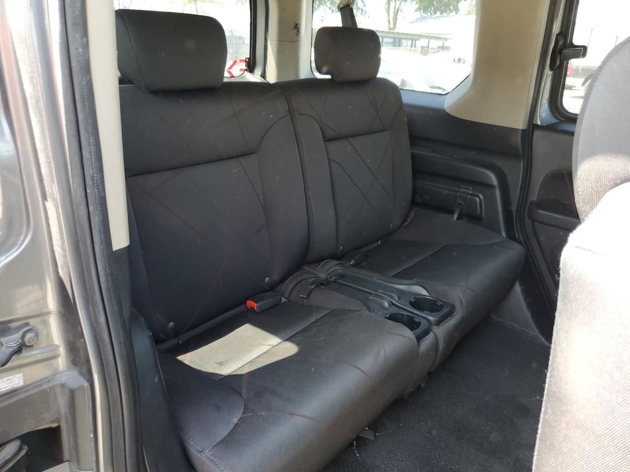 2010 Honda Element Sc VIN: 5J6YH1H97AL004688 Lot: 63936974