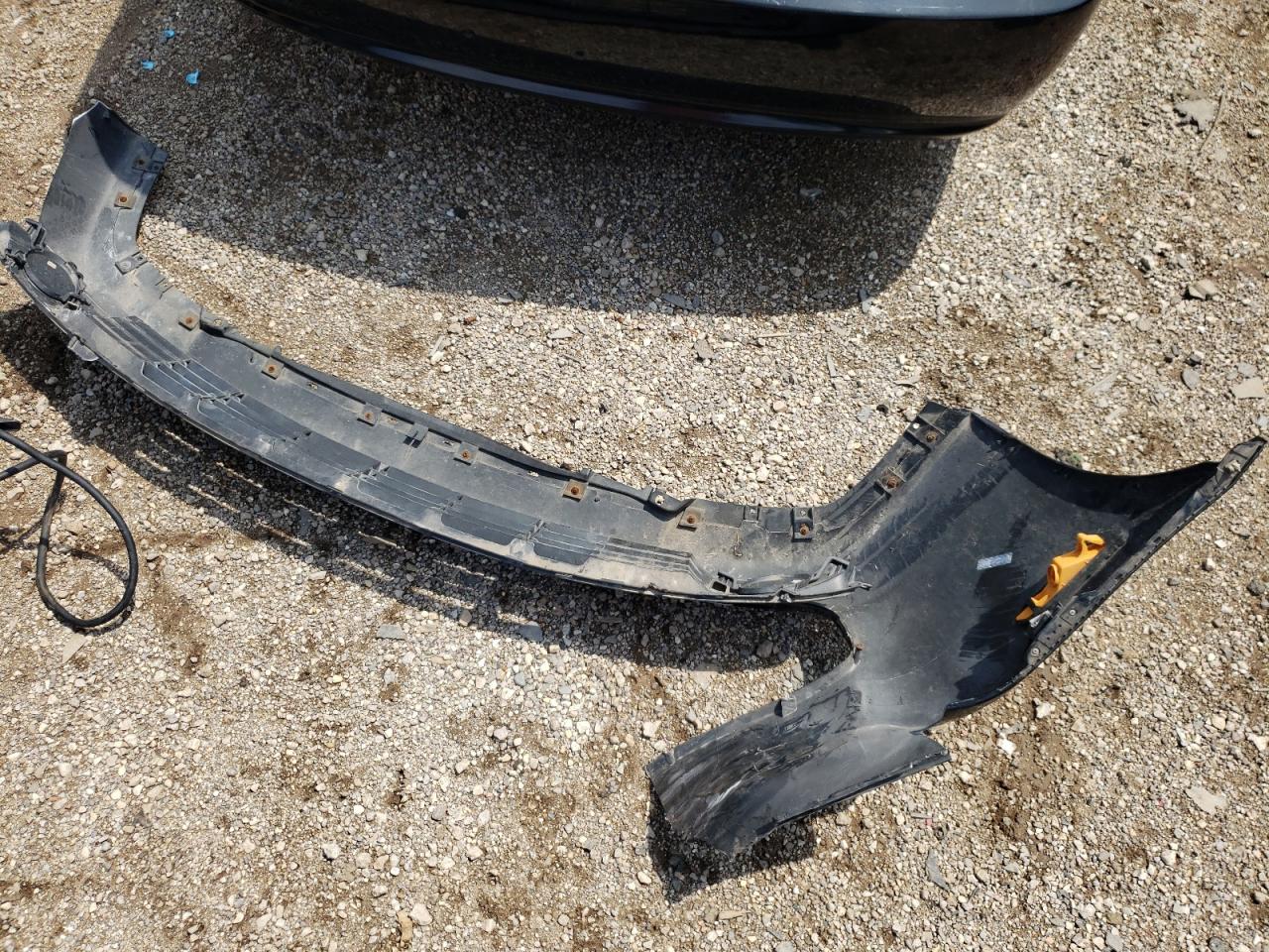 2007 Kia Optima Lx VIN: KNAGE123875163258 Lot: 63353504