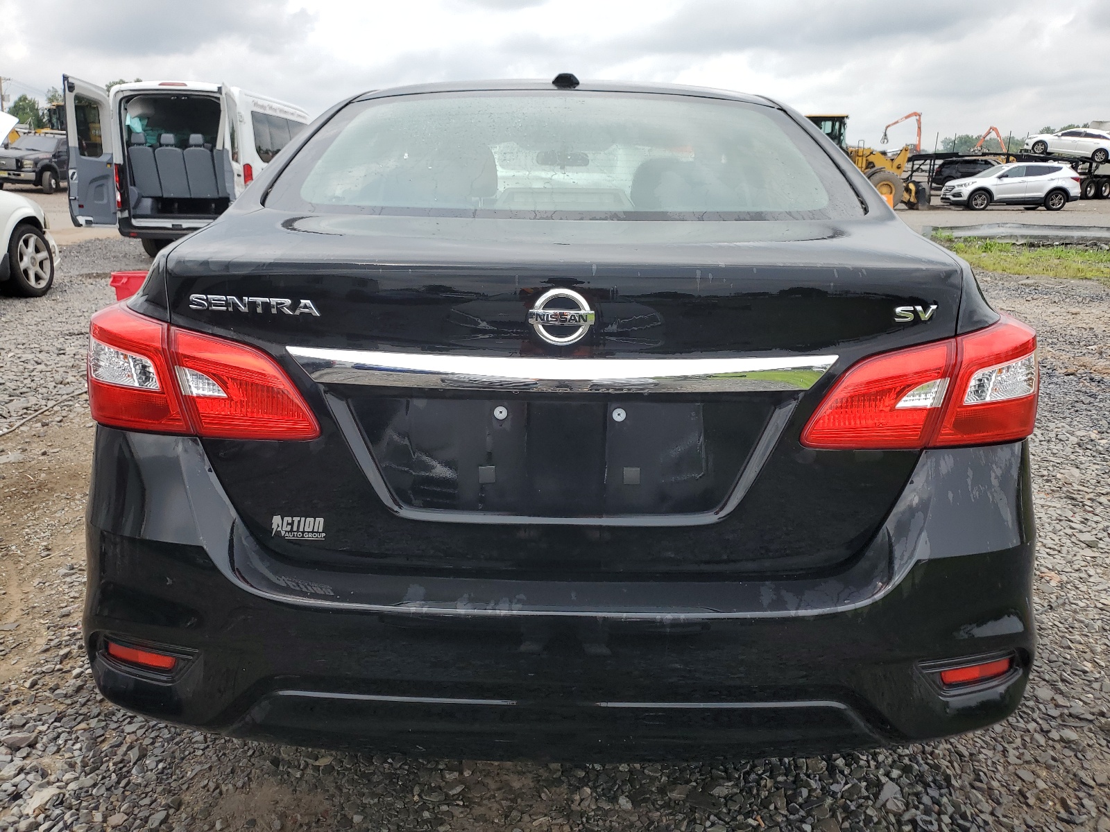 2017 Nissan Sentra S vin: 3N1AB7AP5HY262720