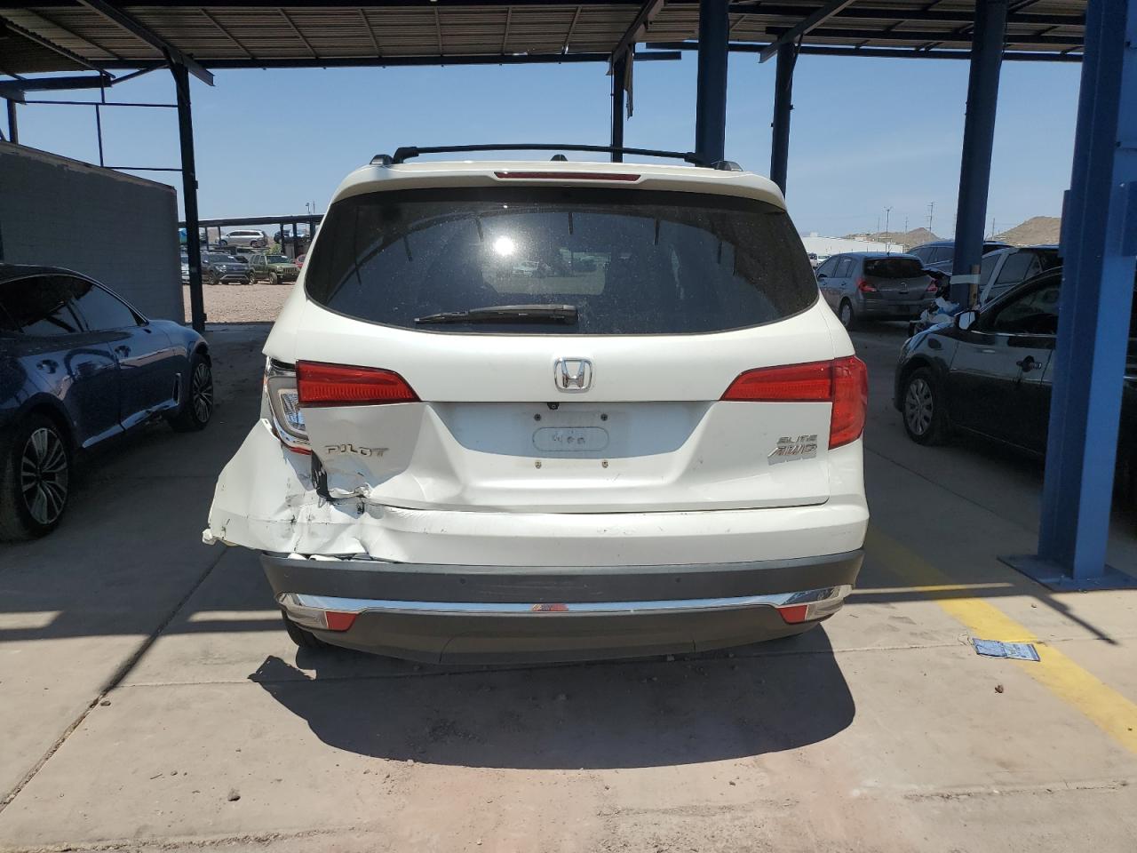 5FNYF6H08GB062878 2016 Honda Pilot Elite