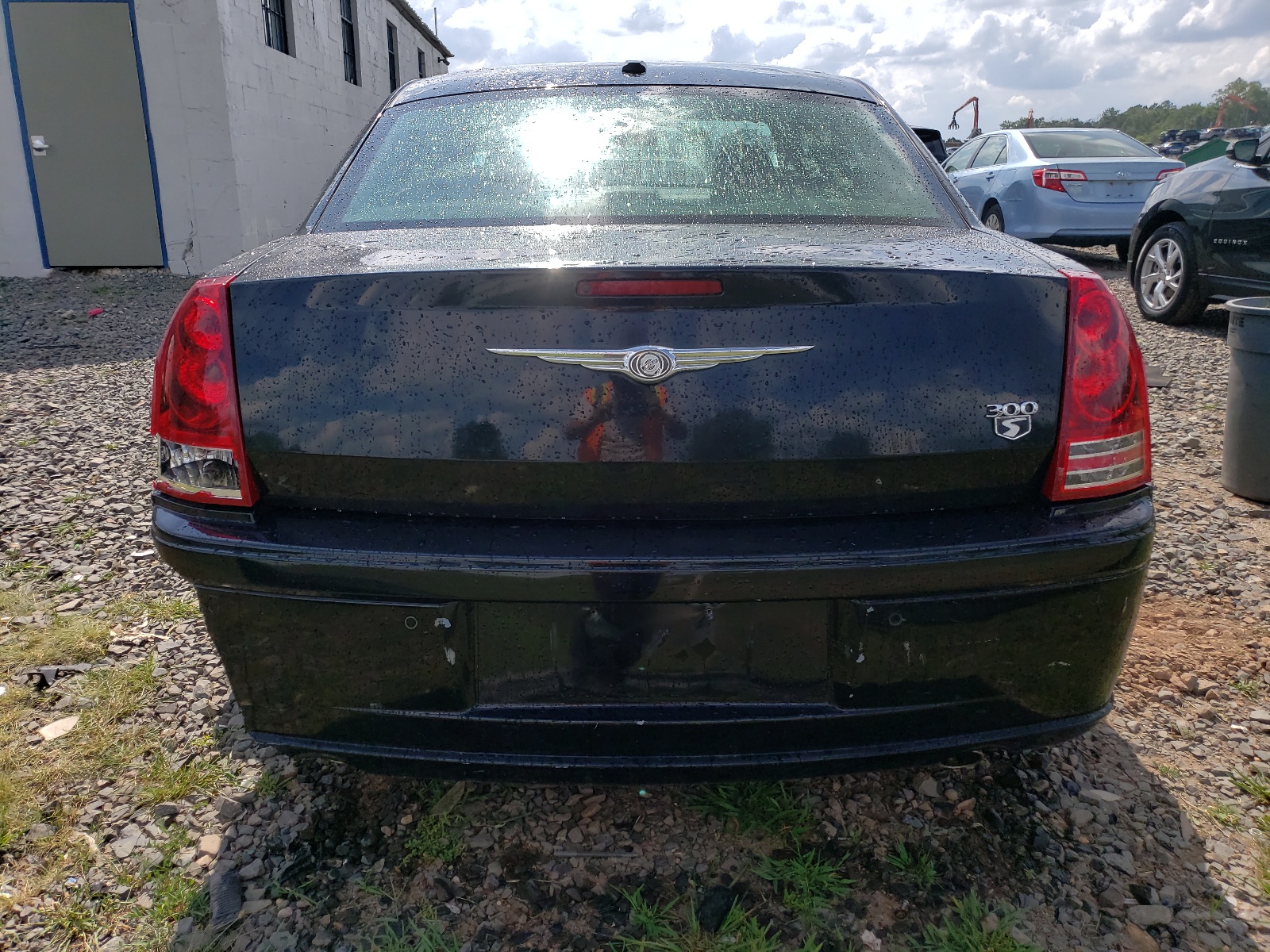 2C3CA9CT6AH266161 2010 Chrysler 300 S