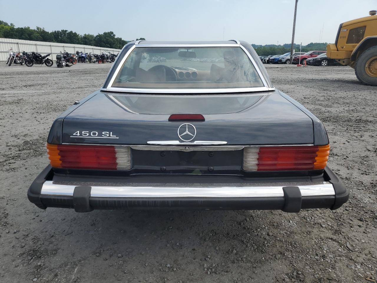 10704412029376 1976 Mercedes-Benz 107