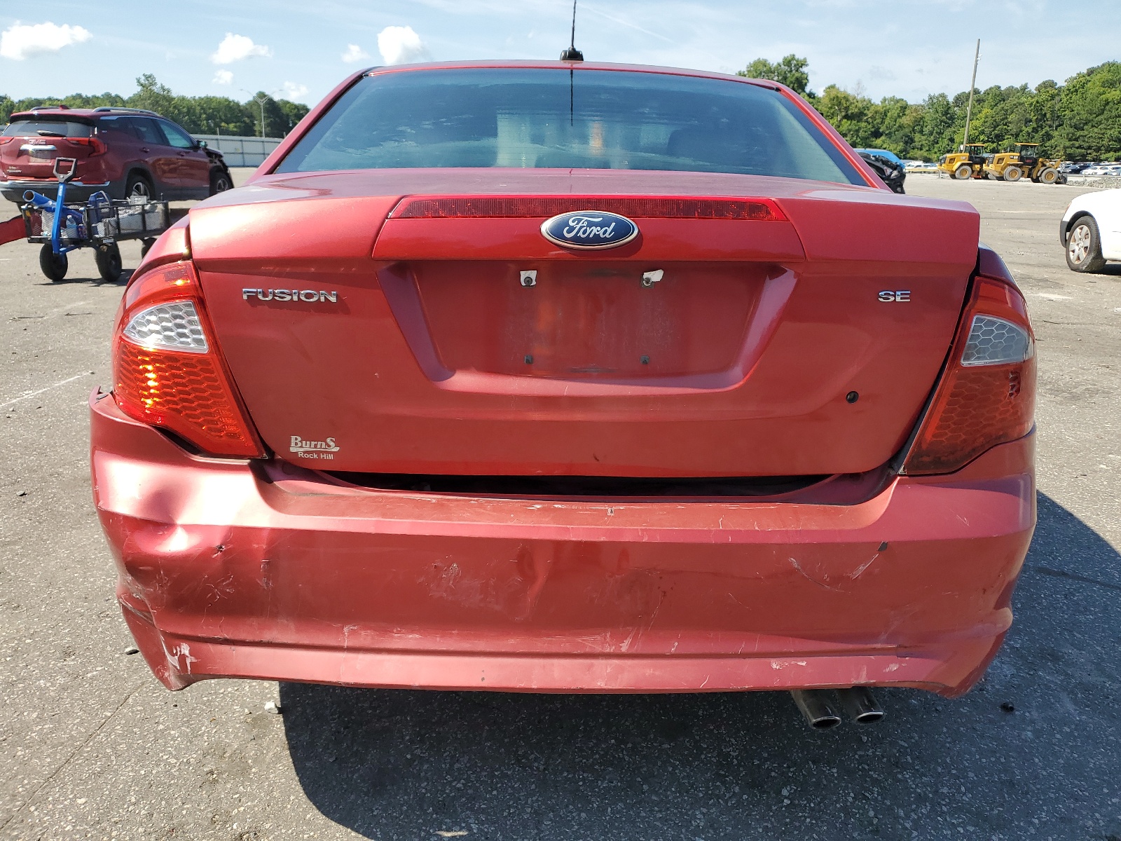 3FAHP0HAXBR187610 2011 Ford Fusion Se
