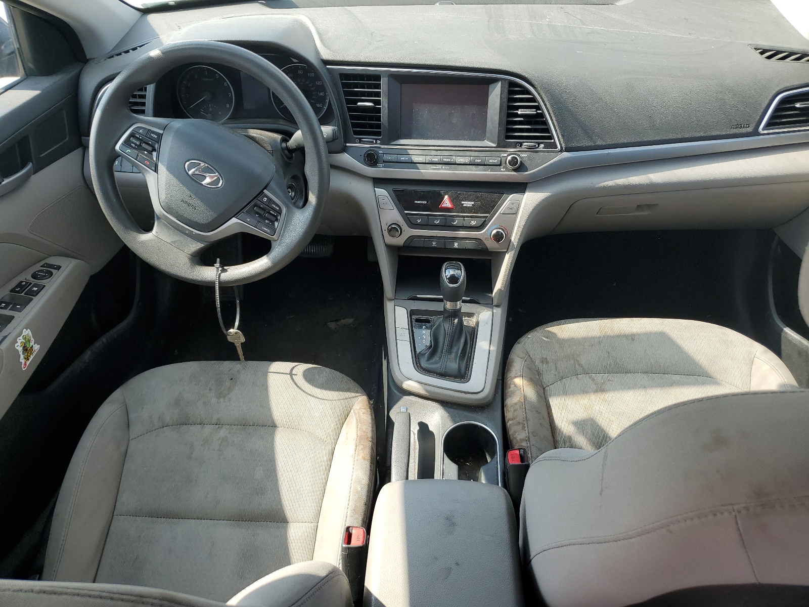 5NPD84LF5JH215802 2018 Hyundai Elantra Sel