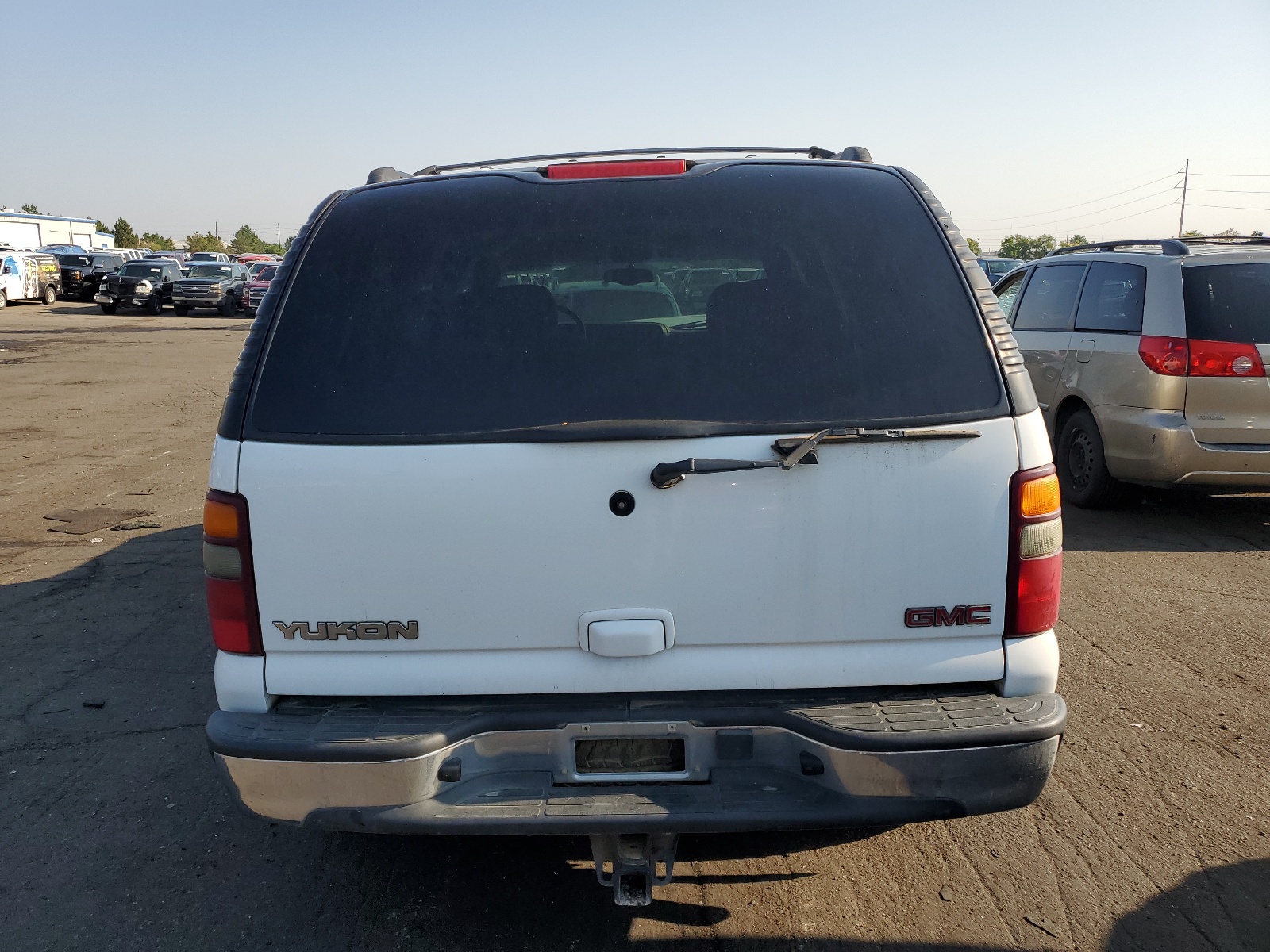 1GKEK13Z02J151308 2002 GMC Yukon