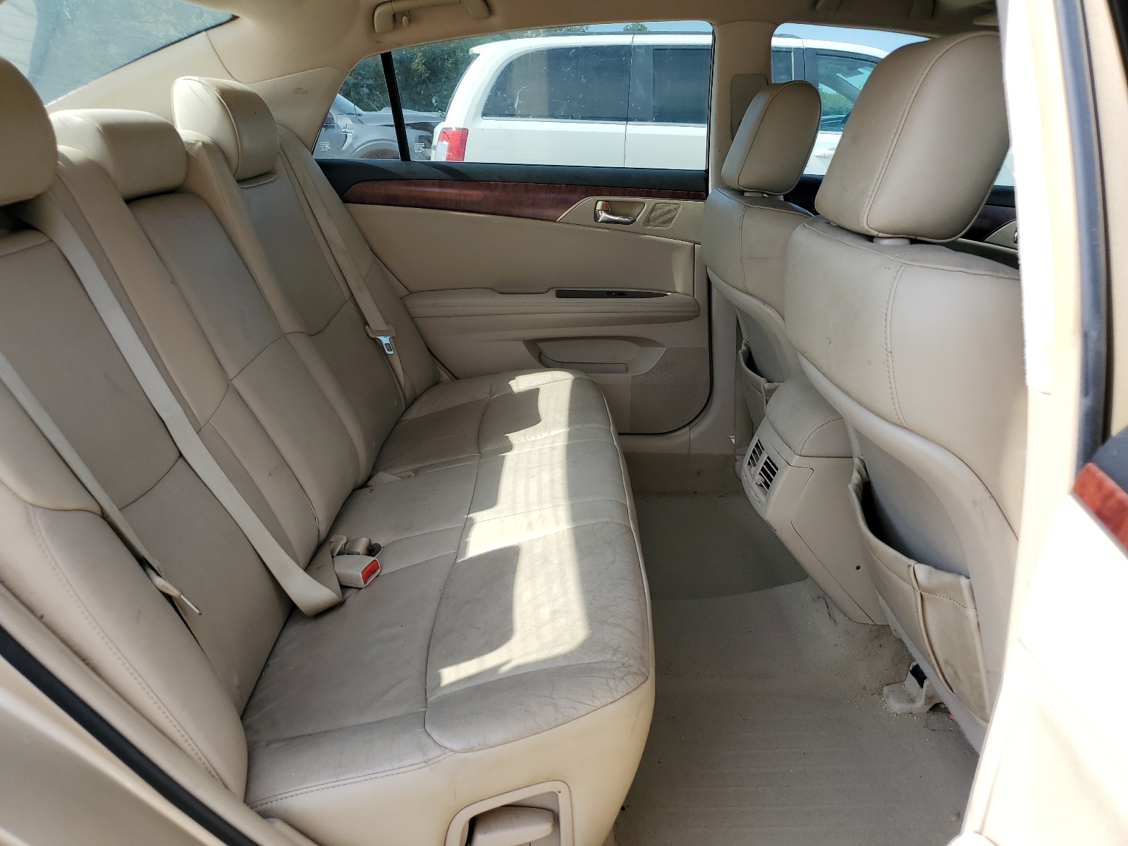 4T1BK3DB8BU433895 2011 Toyota Avalon Base