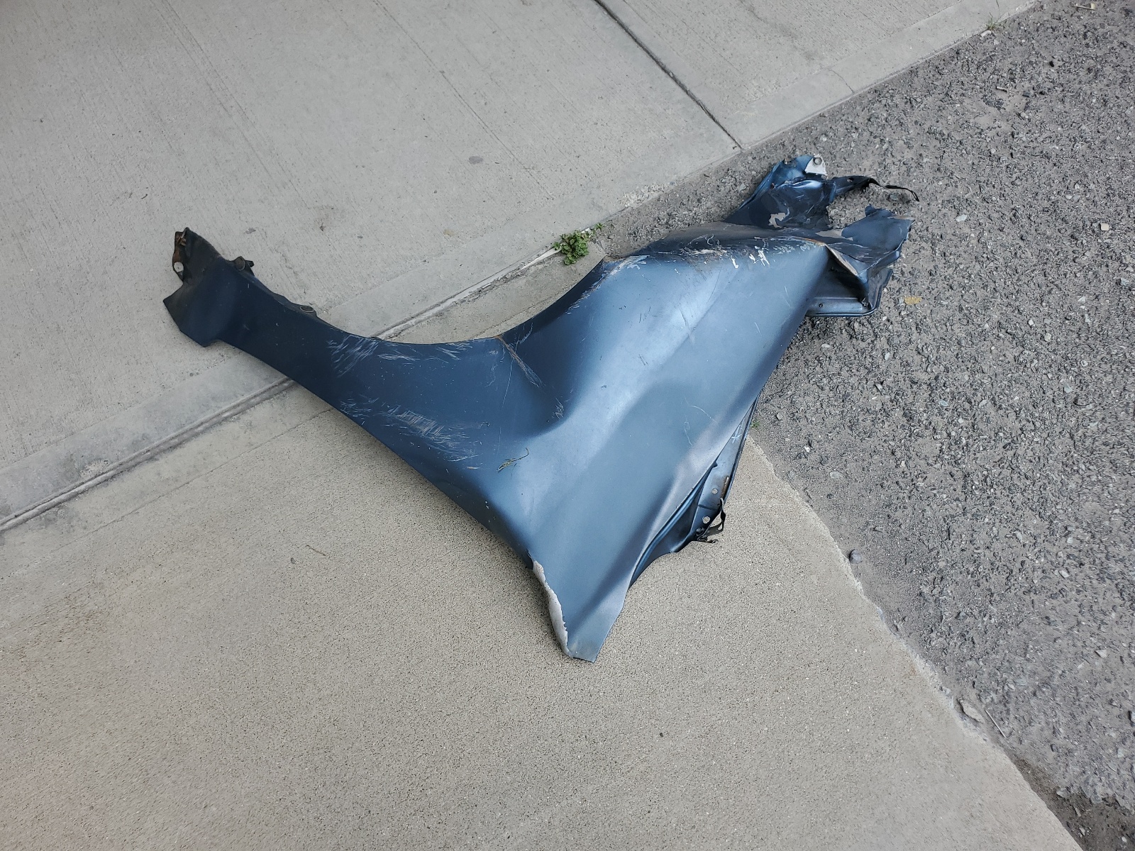 4T1BE32K54U936202 2004 Toyota Camry Le