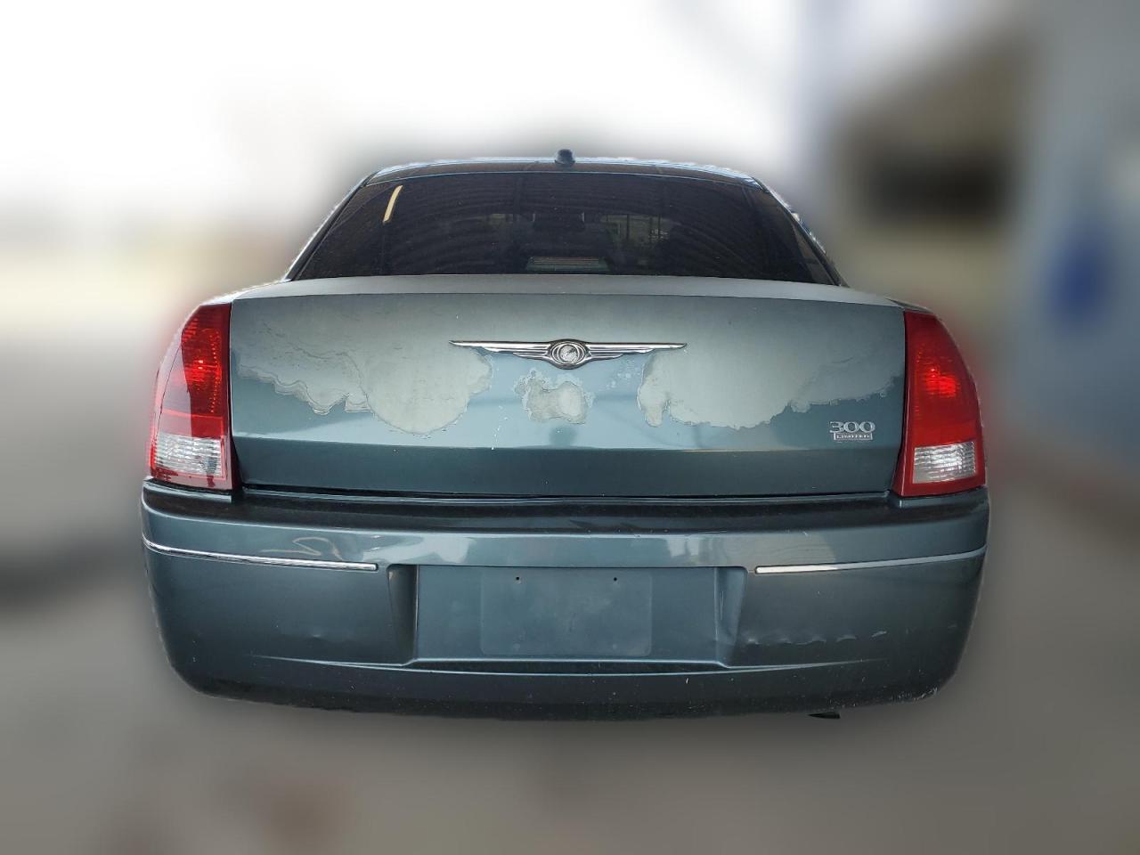 2005 Chrysler 300 Touring VIN: 2C3AK53G85H639383 Lot: 63930444