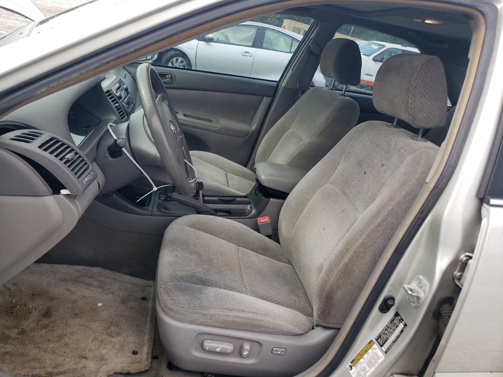 4T1BE32K24U912519 2004 Toyota Camry Le