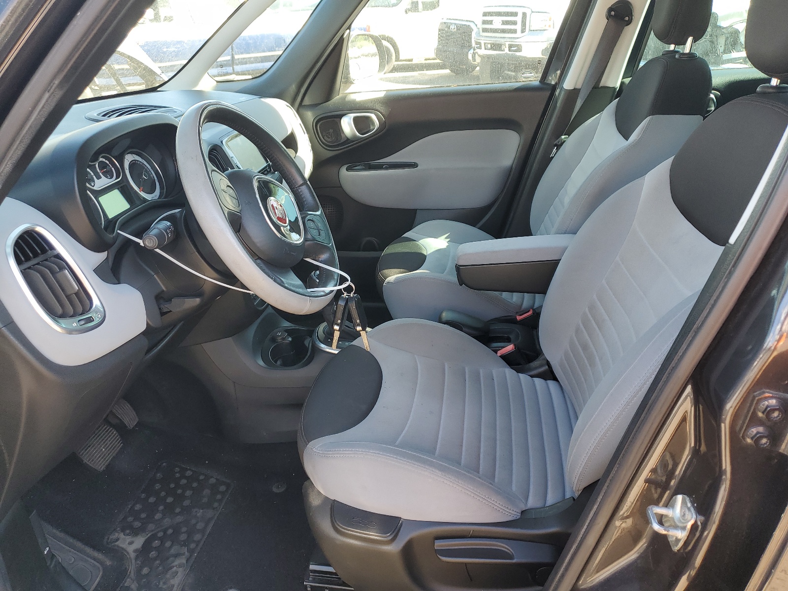 2014 Fiat 500L Easy vin: ZFBCFABH4EZ022500