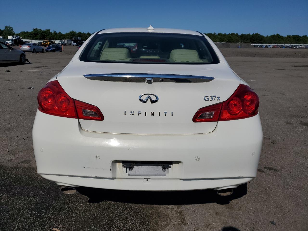 JN1CV6AR3BM353717 2011 Infiniti G37