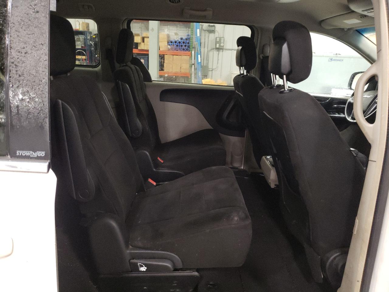 2011 Chrysler Town & Country Touring VIN: 2A4RR5DG2BR677040 Lot: 62966954