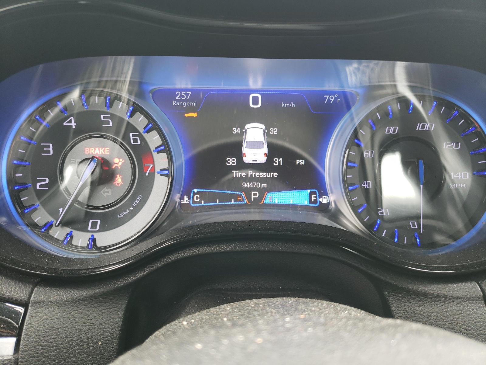 2C3CCAGG7KH663940 2019 Chrysler 300 S