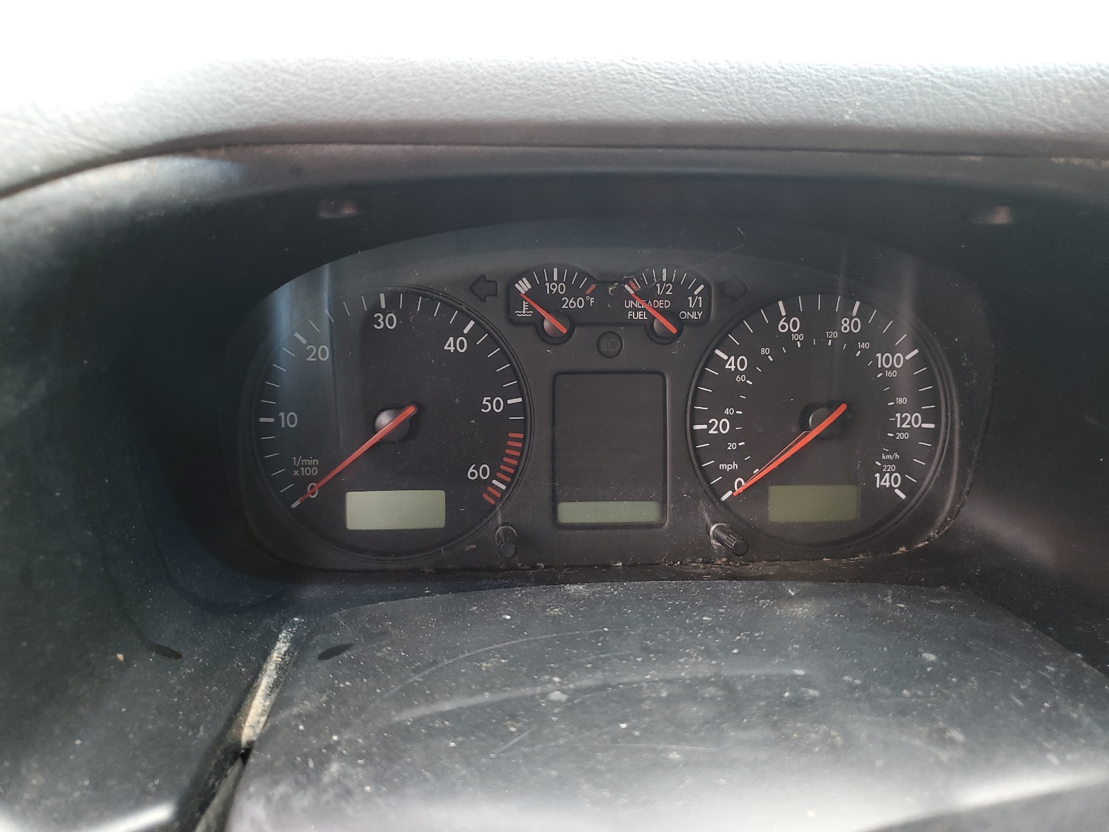 WV2KH2701XH121863 1999 Volkswagen Eurovan Gls