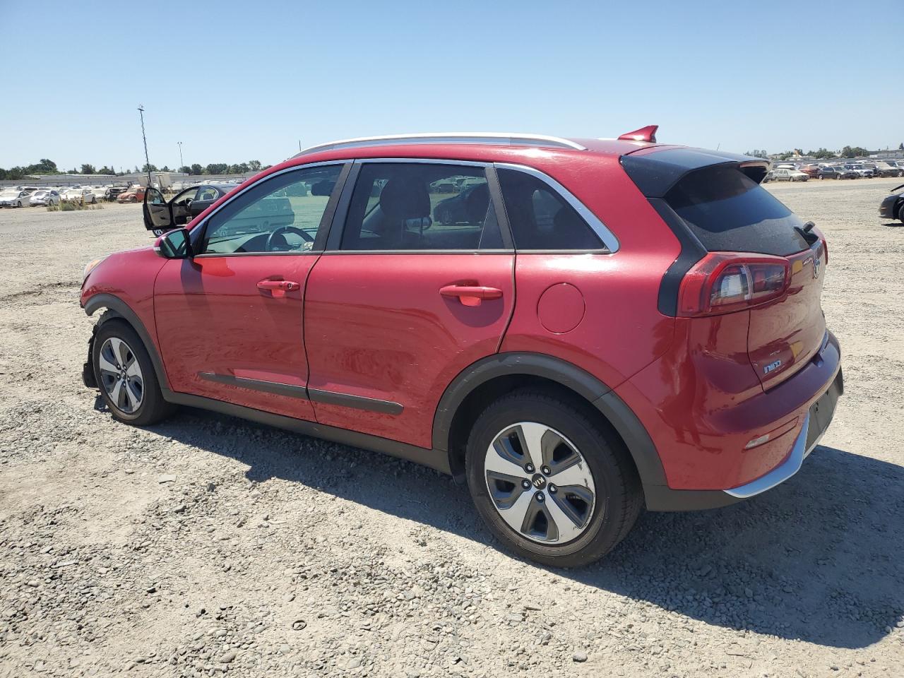 2018 Kia Niro Ex VIN: KNDCC3LC7J5126758 Lot: 63329674