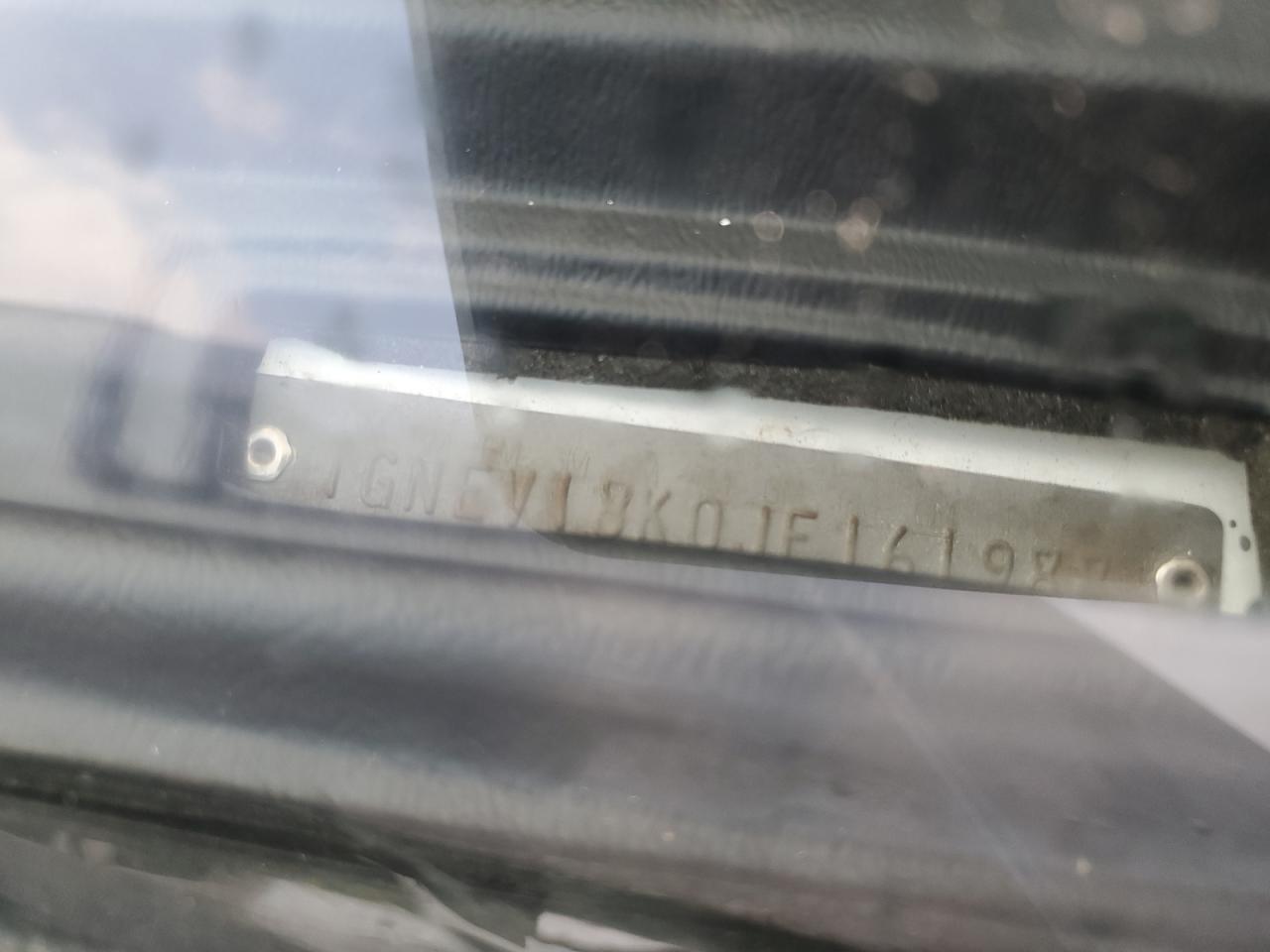 1988 Chevrolet Blazer V10 VIN: 1GNEV18K0JF161988 Lot: 64183604