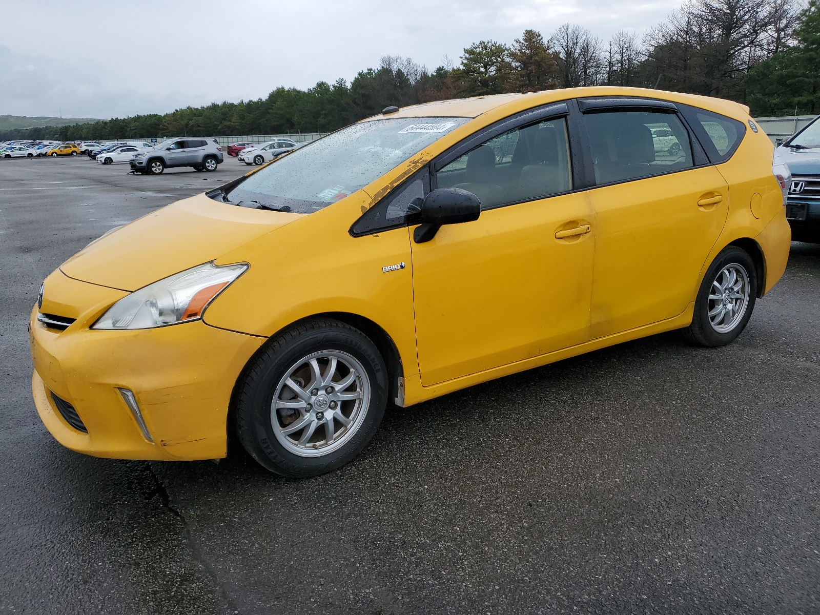 2014 Toyota Prius V vin: JTDZN3EUXEJ008209